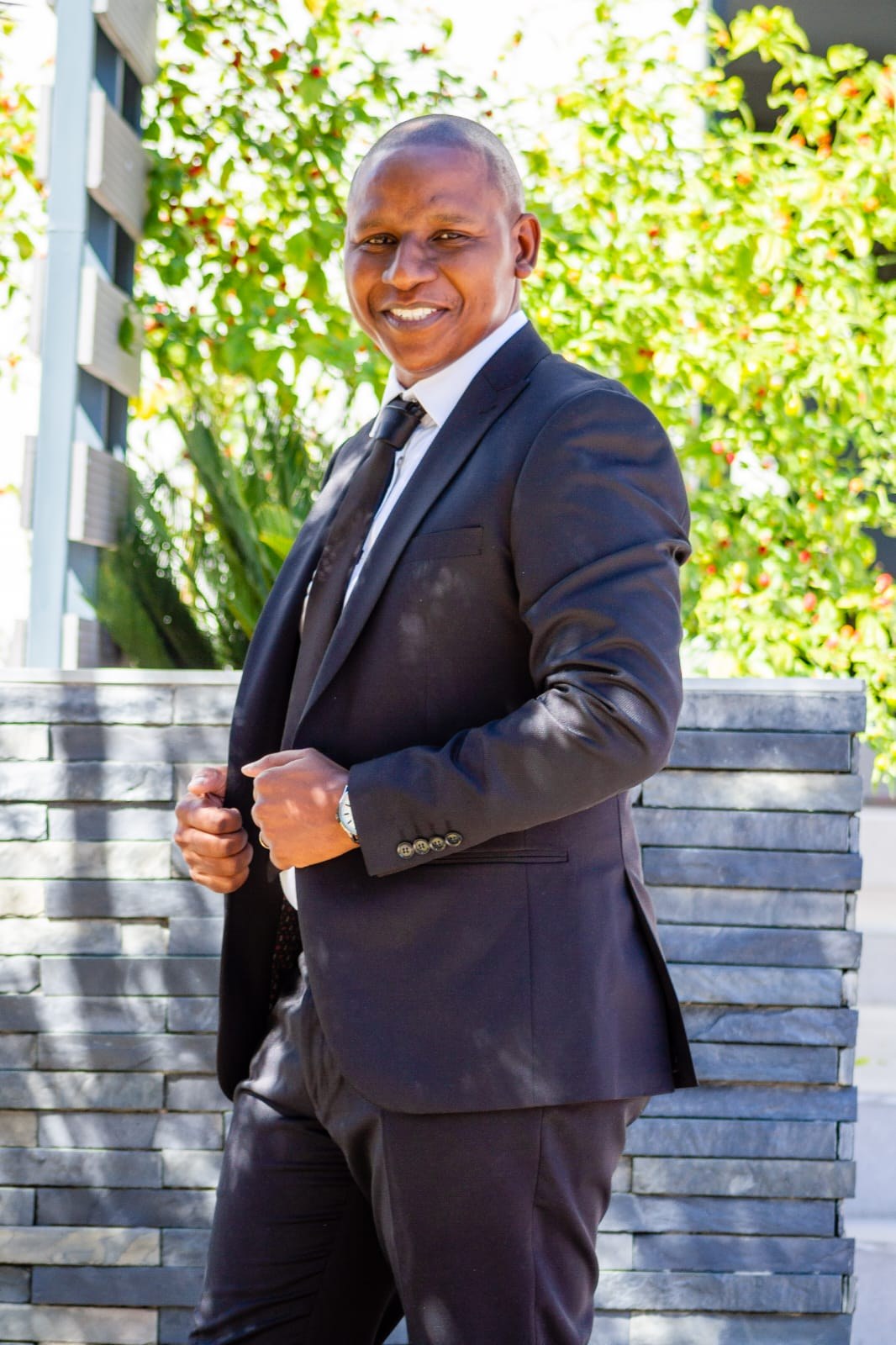 Dr Joseph Seabi